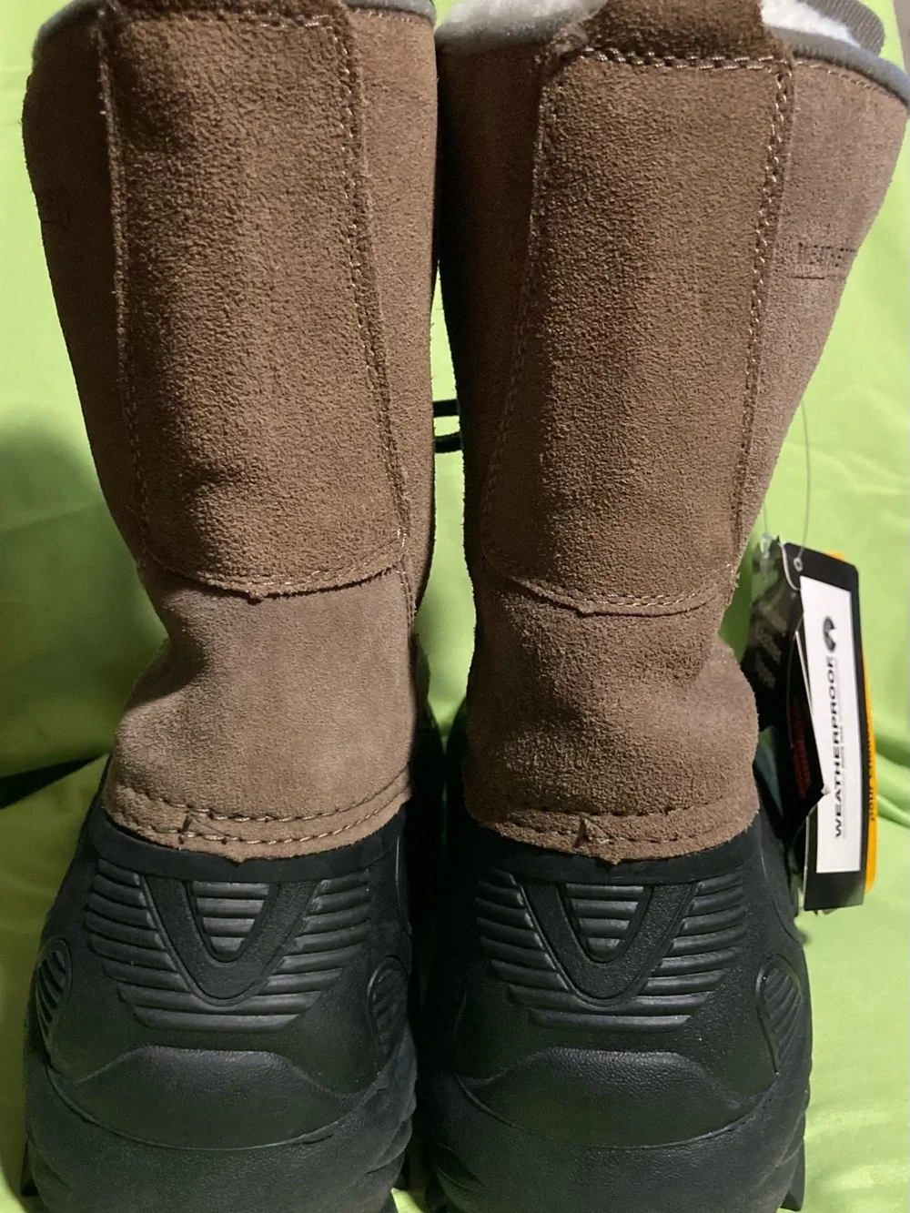 Weatherproof sturdy lace